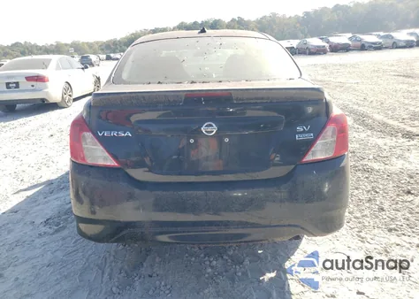 2018 Nissan Versa S z USA, uszkodzony, nr VIN 3N1CN7AP0JL826745